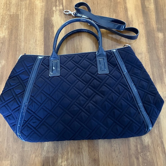 EUC Vera Bradley Navy Blue trapeze tote. - Picture 2 of 7
